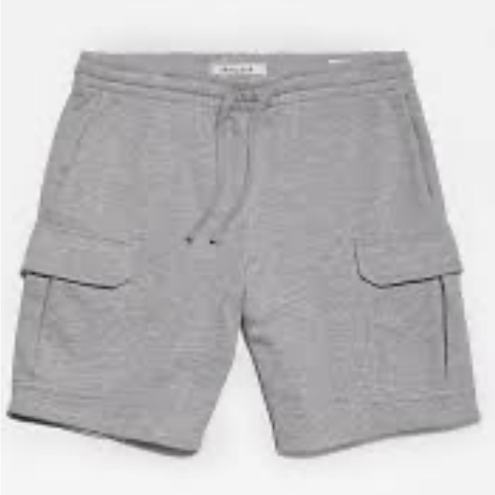 NWT REFUGE Cargo sweat shorts size women’s medium